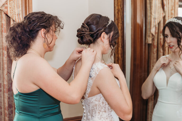 Read more about the article Wedding Day Makeup Tips From an Expert: Everything Christy Monti Wants Brides to Know