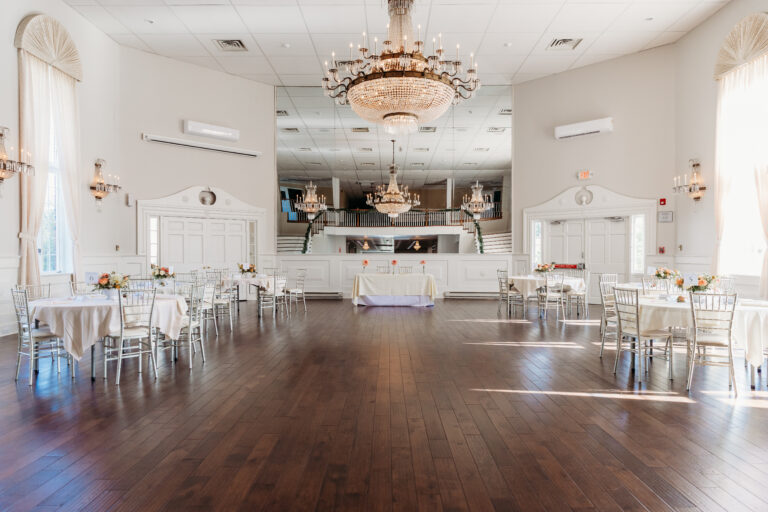 Everything You Need to Know Before Attending a Wedding Expo